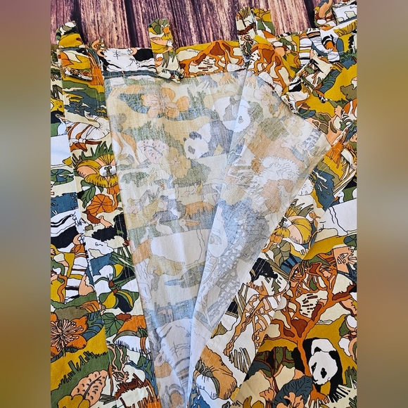 5th Ave Designs Vintage Safari Animal Print Curtain Set 2 Panels 48x43 EarthTone - Picture 3 of 6